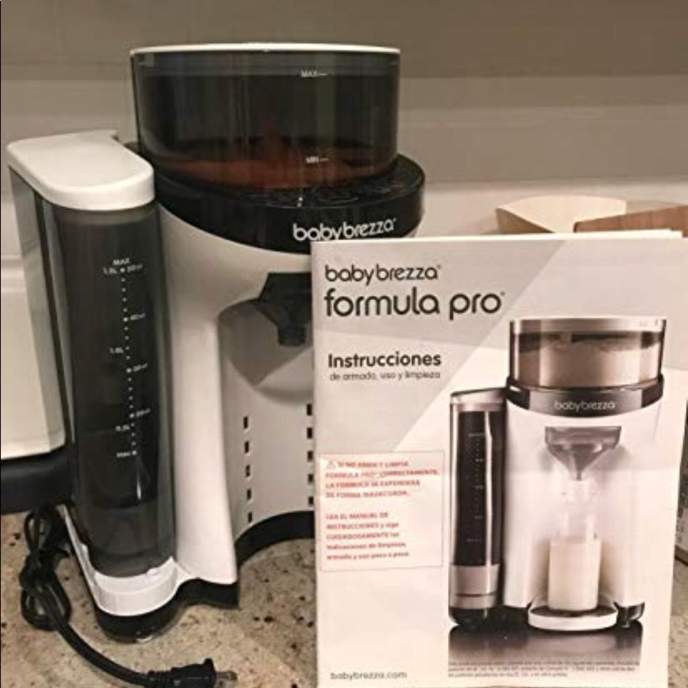 Baby Brezza Formula Pro! - Picture 2 of 2